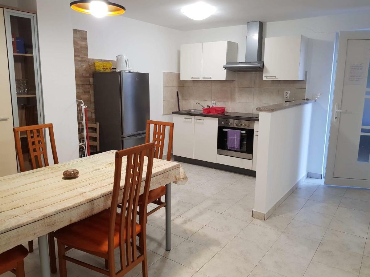 Apartment Natali Brseč Esterno foto